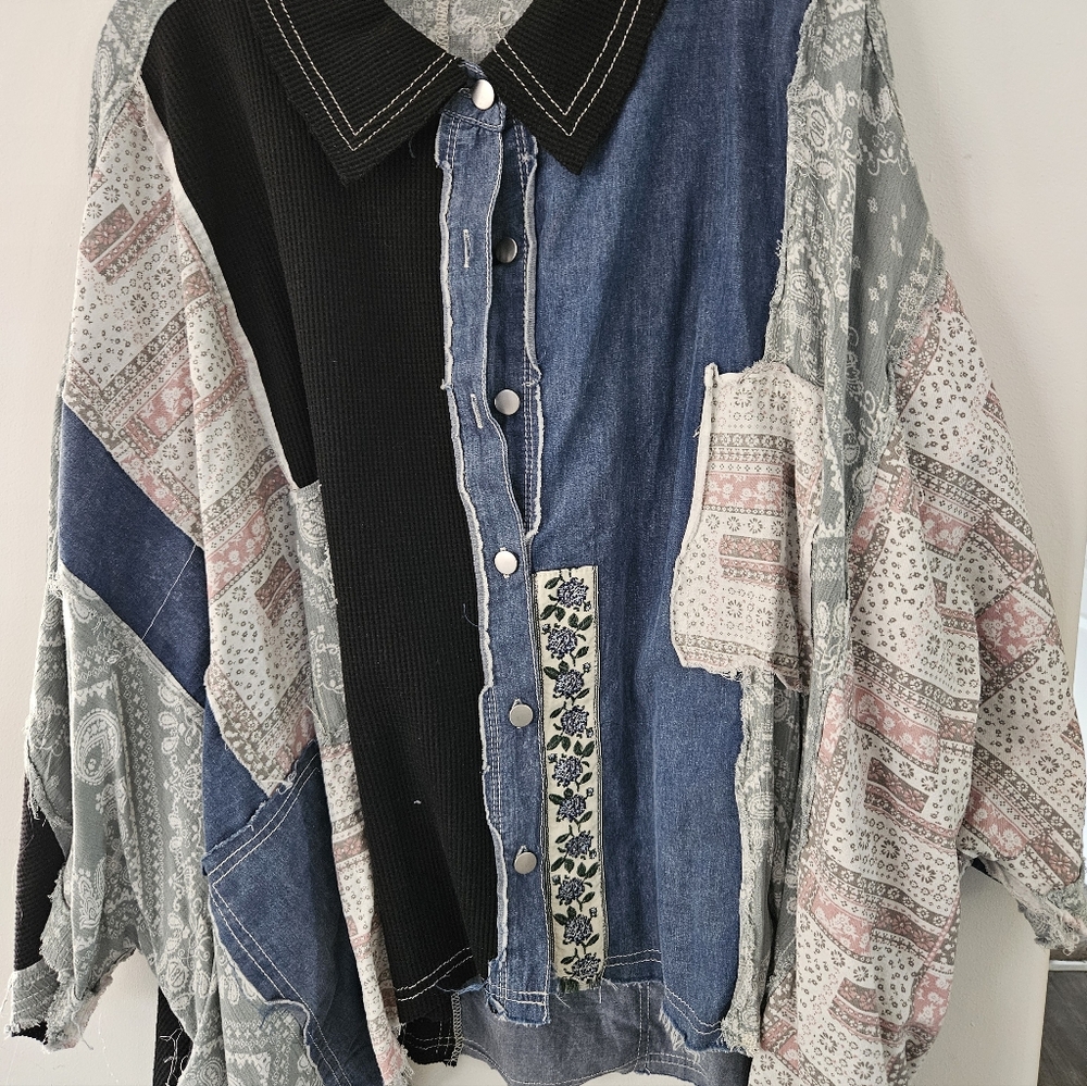 POL Blue and Gray Patterned Top